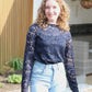 Kanten mesh top Tess | Donkerblauw top met lange mouwen en ronde hals - Iristra