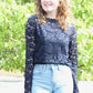 Kanten mesh top Tess | Donkerblauw top met lange mouwen en ronde hals - Iristra