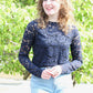 Kanten mesh top Tess | Donkerblauw top met lange mouwen en ronde hals - Iristra