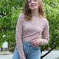 Kanten mesh top met lange mouwen en ronde hals Tess | Lichtroze - Iristra